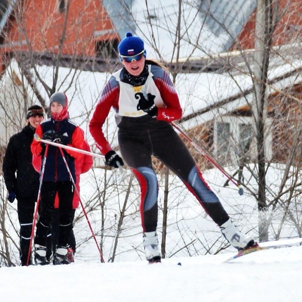 Состоялись соревнования по лыжным гонкам в рамках спартакиады вузов Саратовской области Фото 1