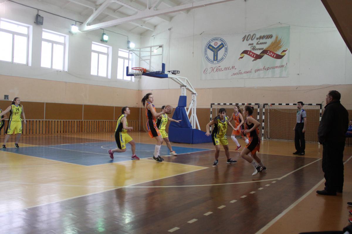 Соревнования по баскетболу среди юношей и девушек на первенство ШБЛ Саратовской области «КЭС БАСКЕТ» Фото 9