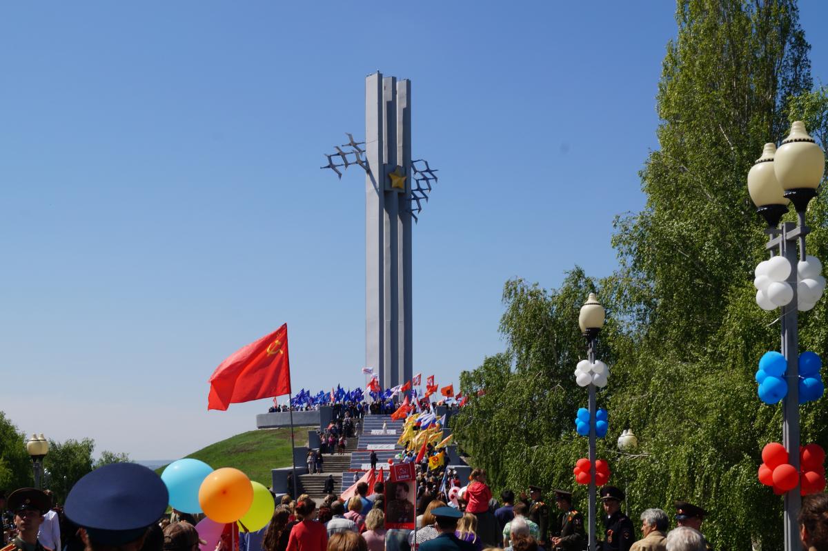 Празднование сотрудниками кафедры 70-ти летия Победы в ВОВ Фото 5