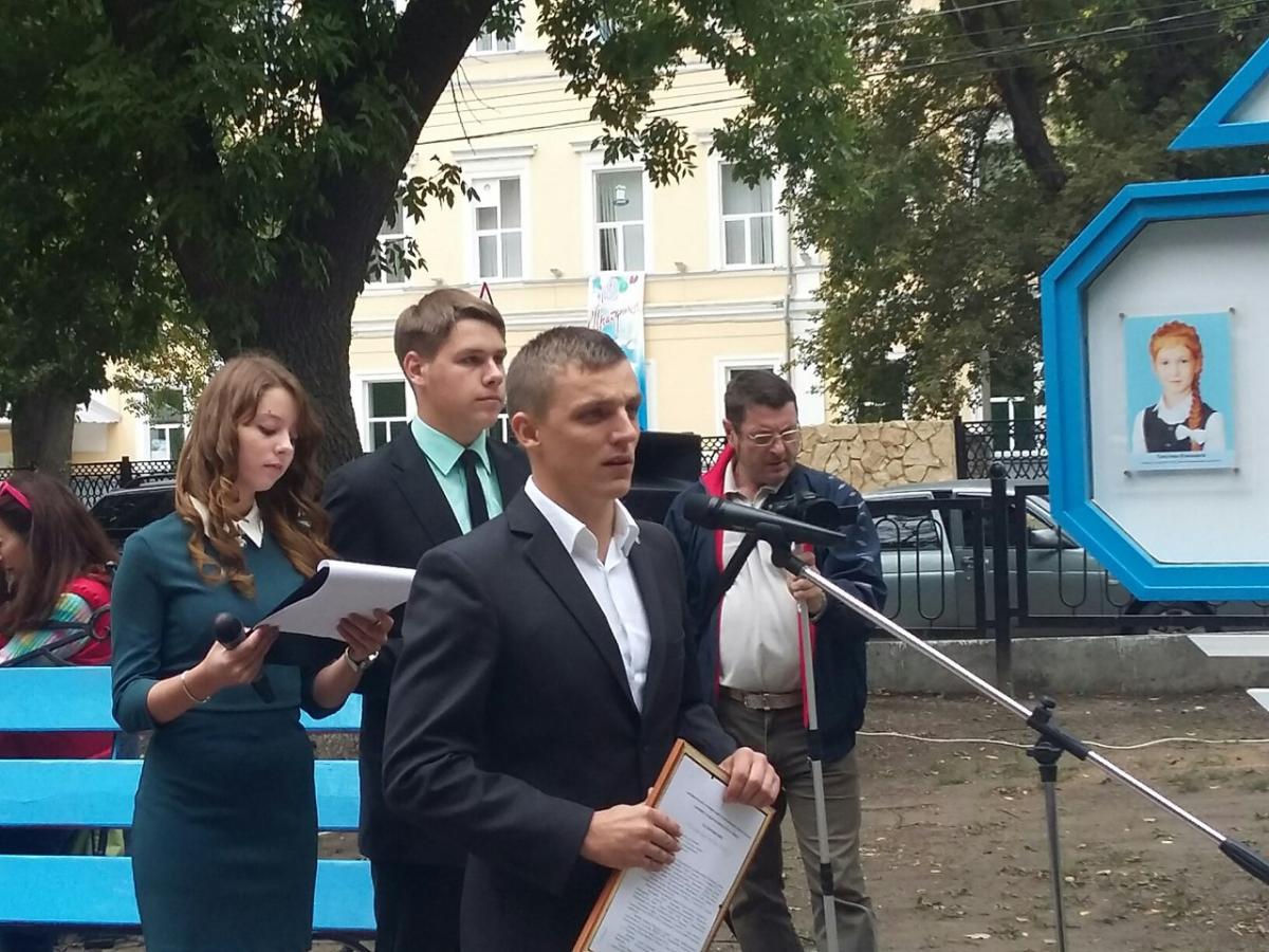Наш студент, Сергей Дмитриев получил свидетельство о занесении в Галерею достижений.