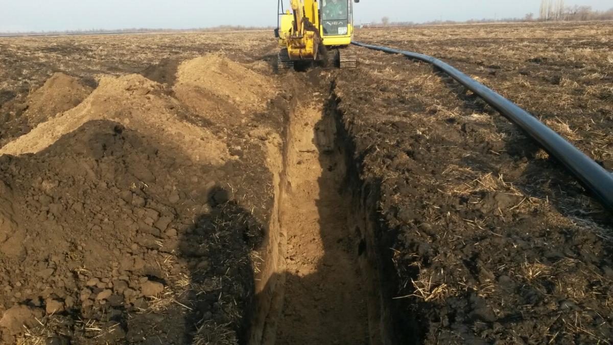 Начато строительство системы орошения на опытно-экспериментальном участке  в УНПО «Поволжье» Фото 6