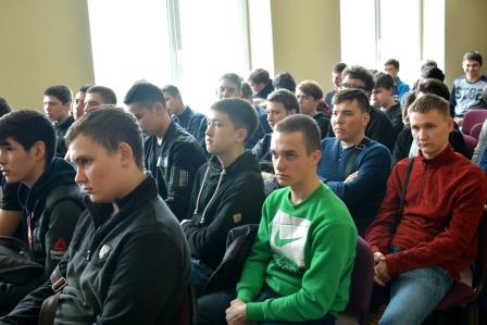 Встреча представителей Министерства Обороны РФ со студентами колледжа Фото 3