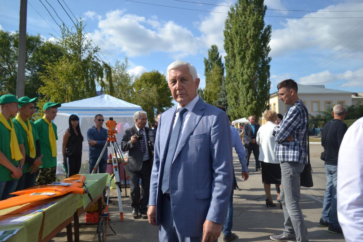 Празднование 90-летия со дня образования Пугачевского района Фото 11