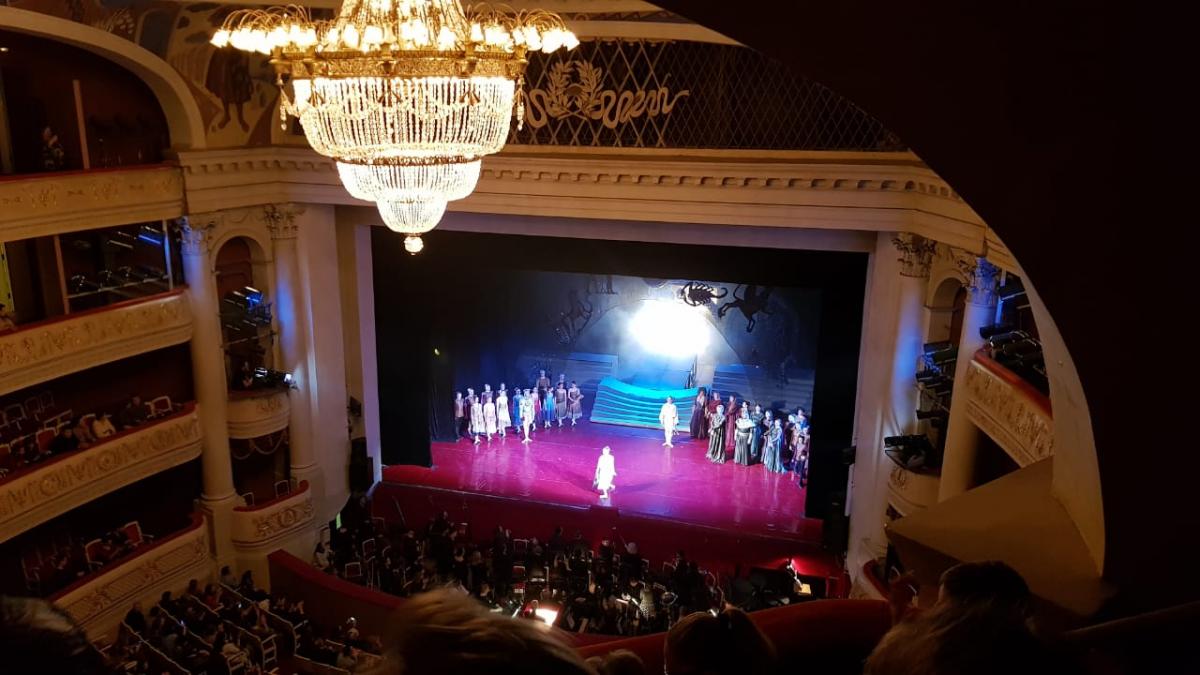Слушатели подготовительного отделения ИМС посетили Театр оперы и балета Фото 6