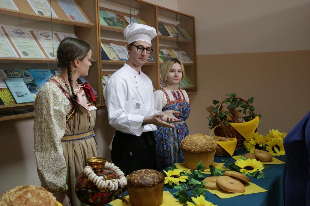 В Саратовском ГАУ прошел научный форум «День хлеба и соли» Фото 11