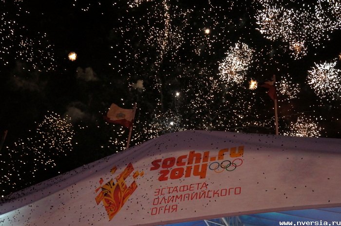 Завершилась эстафета Олимпийского огня в Саратове Фото 12