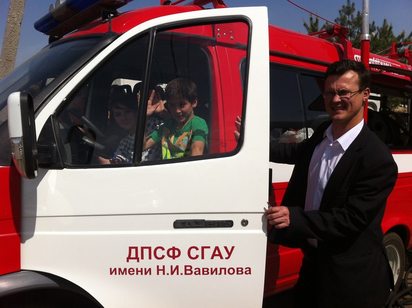 Соревнования среди дружин юных пожарных школ Волжского района