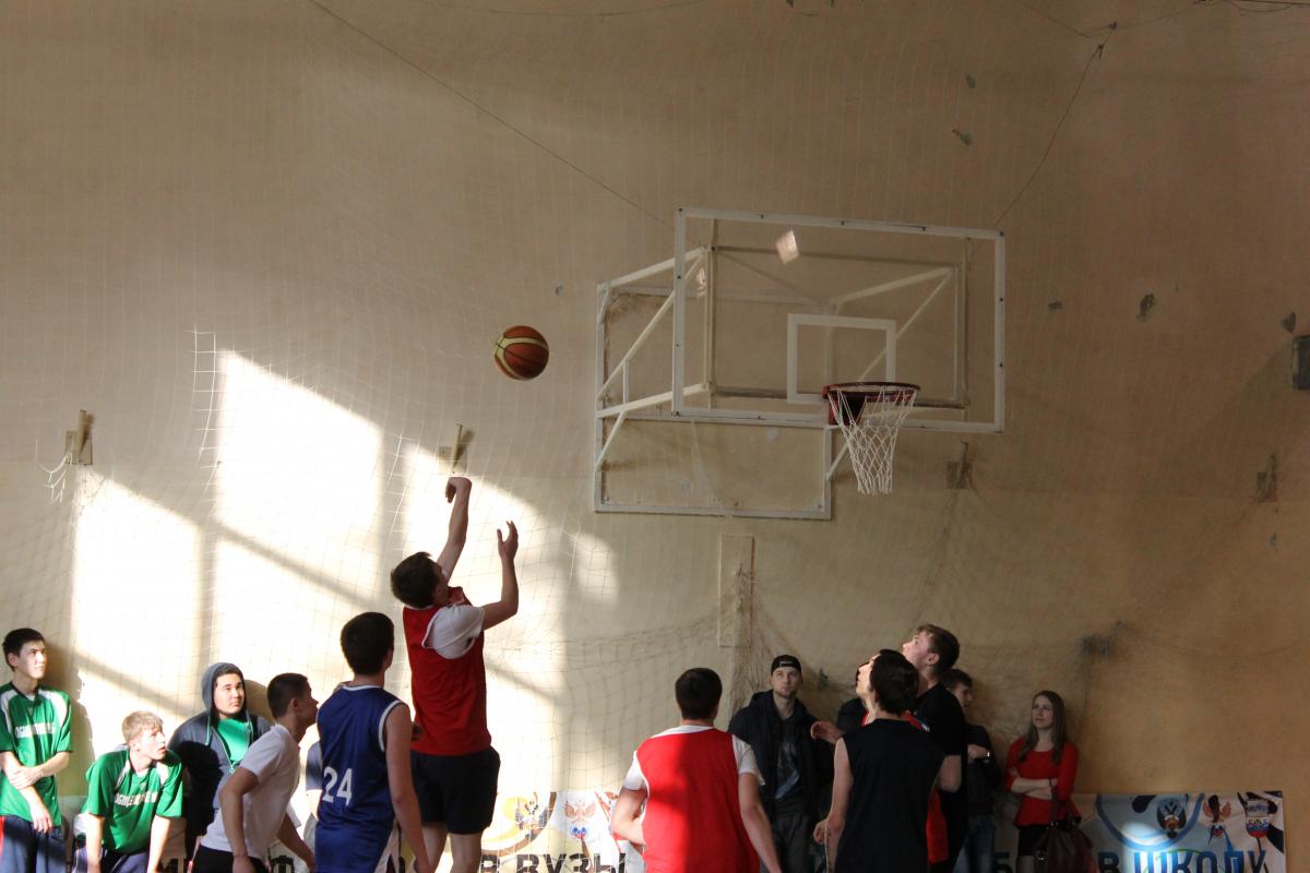 В СГАУ прошли соревнования по баскетболу среди общежитий Фото 3