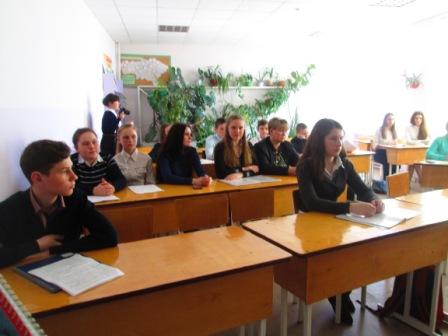 Международный Молодежный Форум продолжает работу в г. Ершов Фото 2