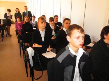 Международный Молодежный Форум продолжает работу в г. Ершов Фото 8