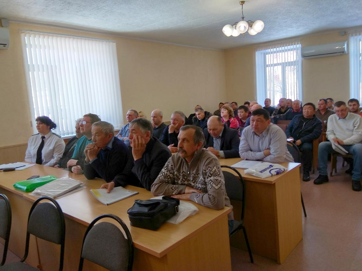 Семинар-совещание сельхозтоваропризводителей Советского района Саратовской области Фото 1