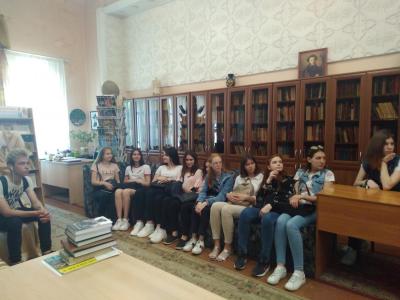 Посещение  Областной библиотеки для детей и юношества имени А.С. Пушкина