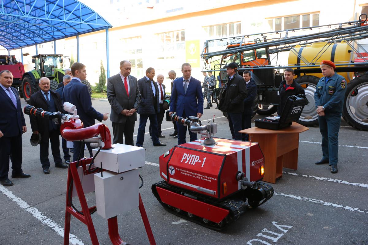 Открытие центра «Инновационное тракторостроение» совместно с ОАО «Минский тракторный завод» Фото 17