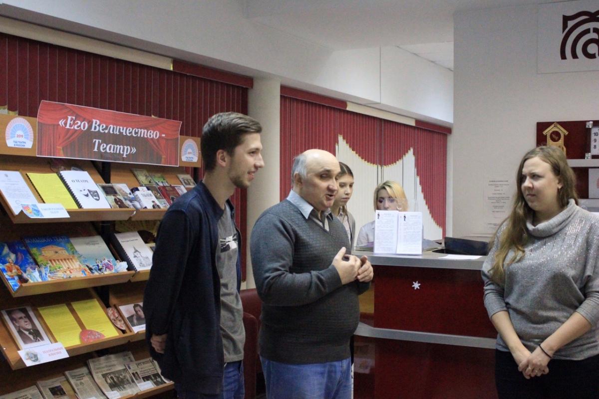 Студенты СГАУ посетили мастер-класс в областной библиотеке для слепых. Фото 1