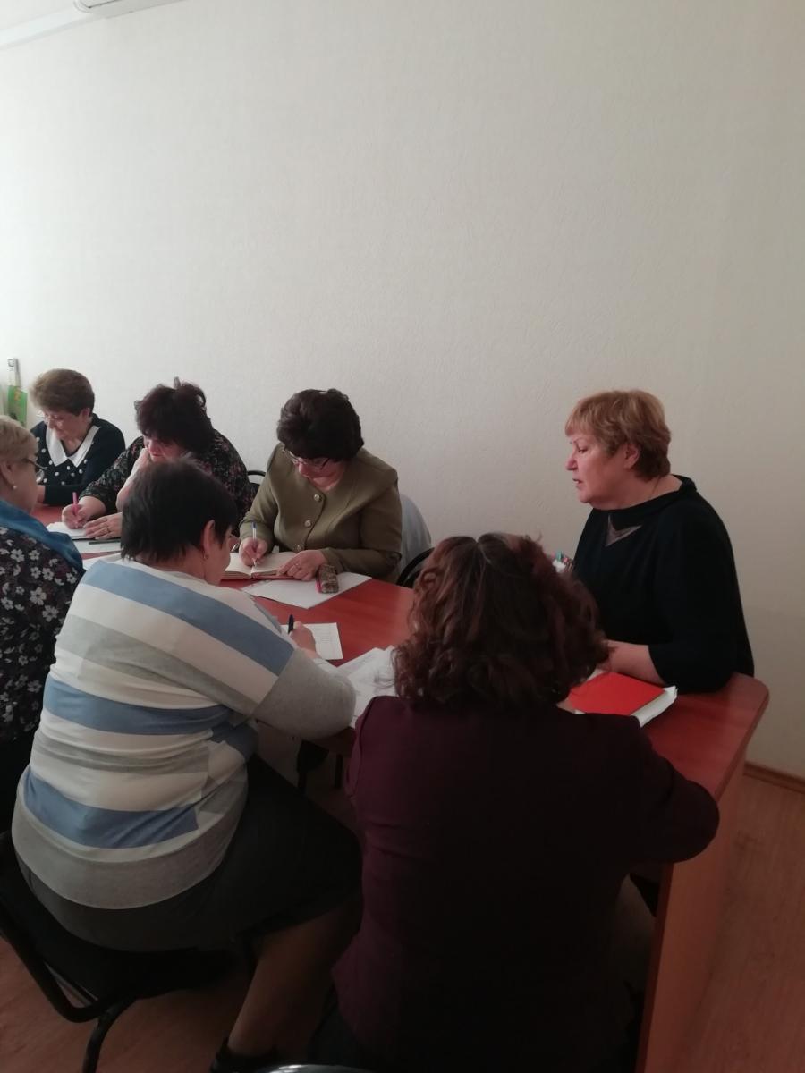 Участие сотрудника ИМС в совещании директоров школ в г. Пугачев Фото 1