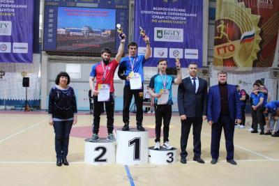 Студент АФ - призер Чемпионата России по армрестлингу