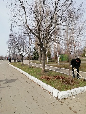 Продолжение «Марафона чистоты» в парке Победы Фото 11