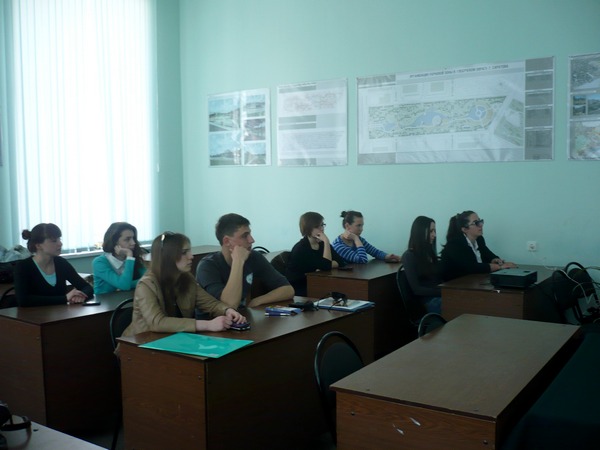 Заседание научно-студенческого кружка по направлению «Ландшафтно-архитектурное строительство в Поволжье» Фото 3