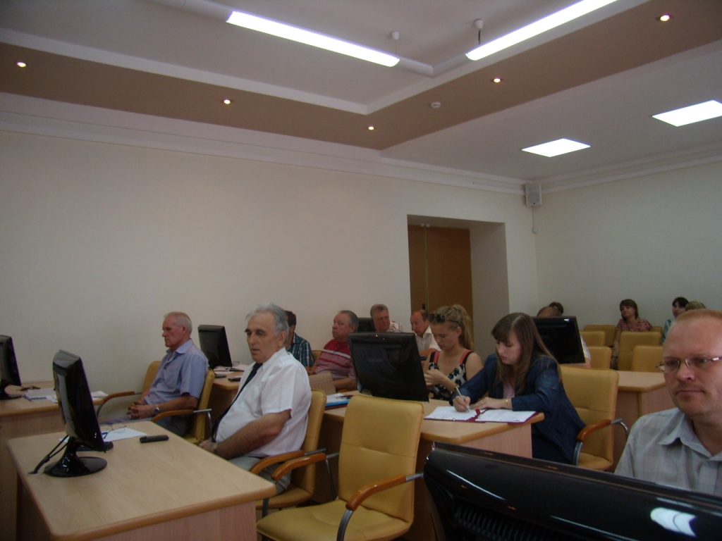 Обсуждение послания губернатора В.В. Радаева на факультете ПиЛХ Фото 3